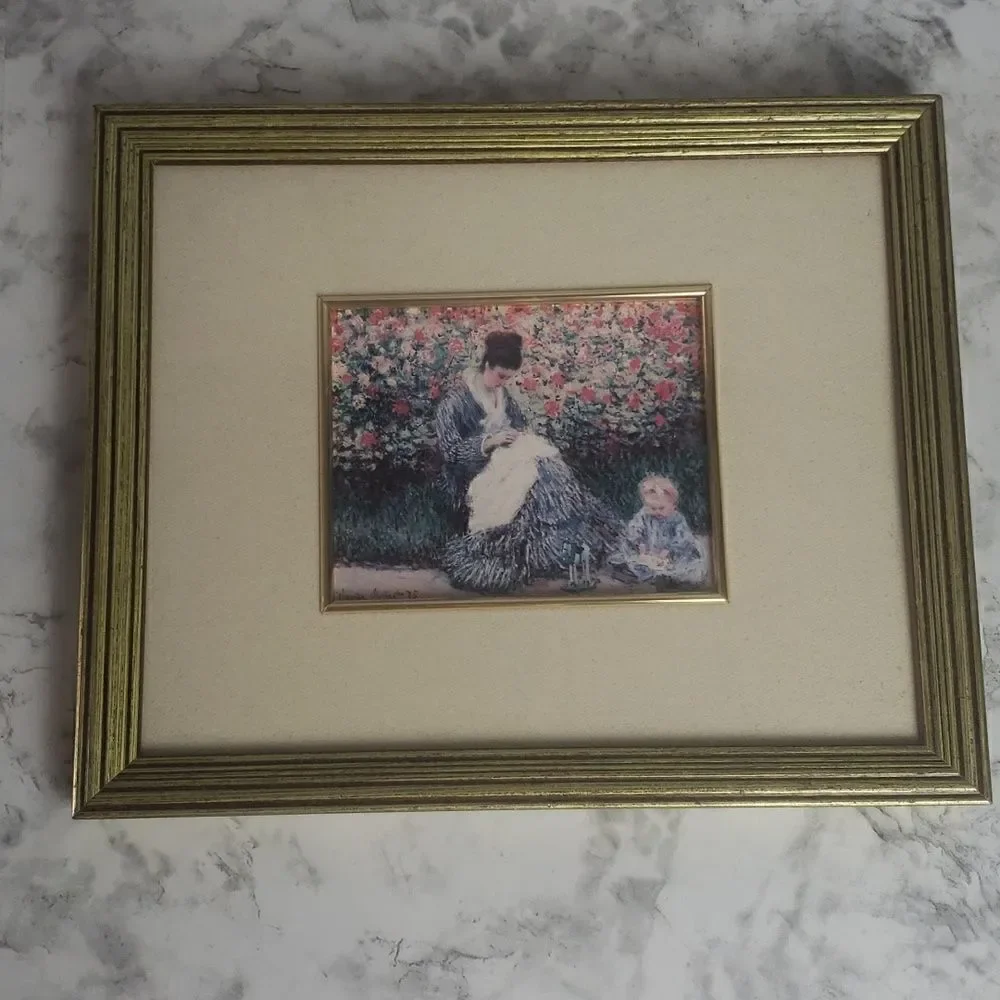 N/A camille monet